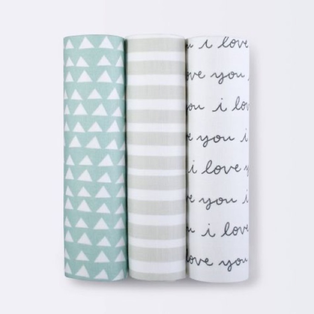 Cloud Island I Love You Muslin Swaddle Blankets Set
